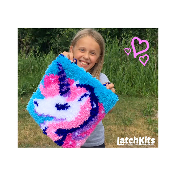 LatchKits™ Unicorn MiniRug Mastermind Toys