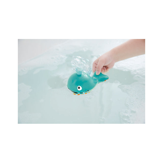 Bubble Blowing Whale