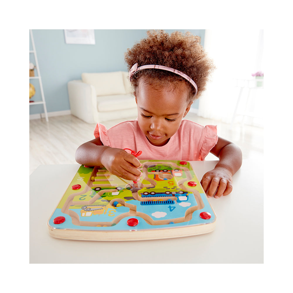 hape construction maze