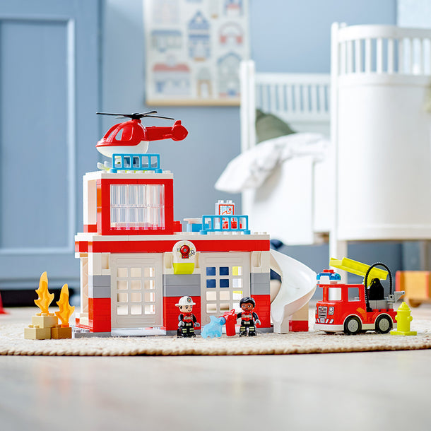 LEGO DUPLO Rescue Fire Station & Helicopter 10970 Building Toy (117 Pieces)