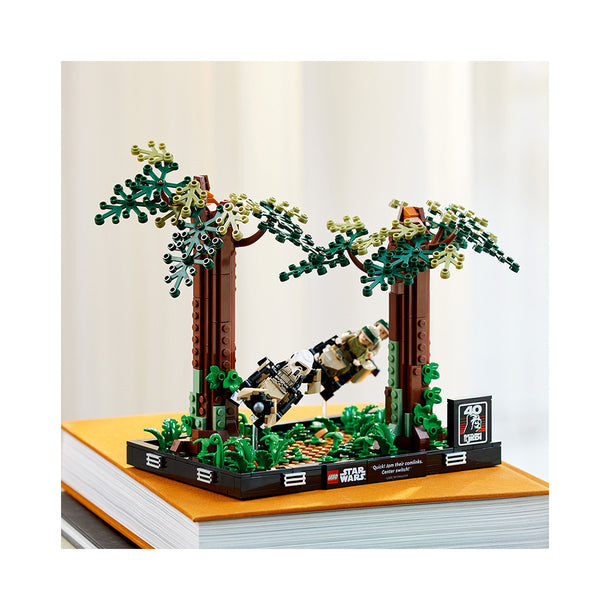 Lego Endor Speeder Chase Diorama 75353 Building Set