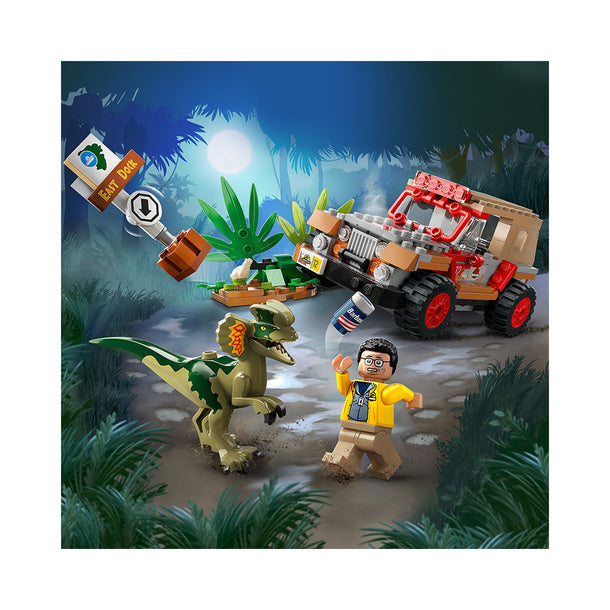 Lego Jurassic Park Dilophosaurus Ambush 76958 Building Set (211 Pieces)