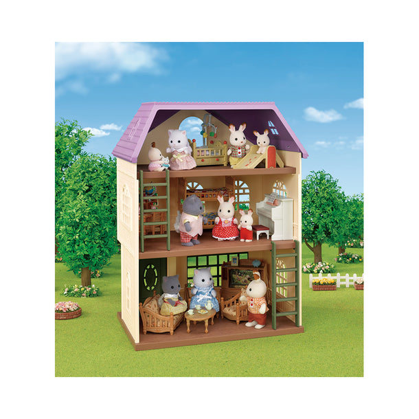Calico Critters Wisteria Terrace Gift Set