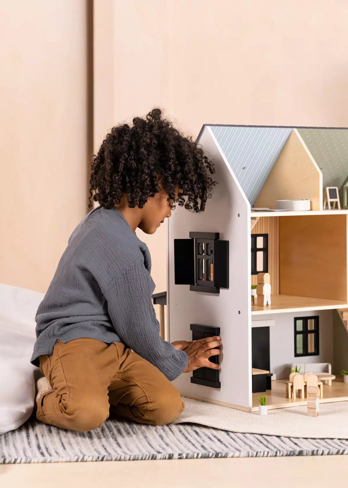 Coco Village Doll House