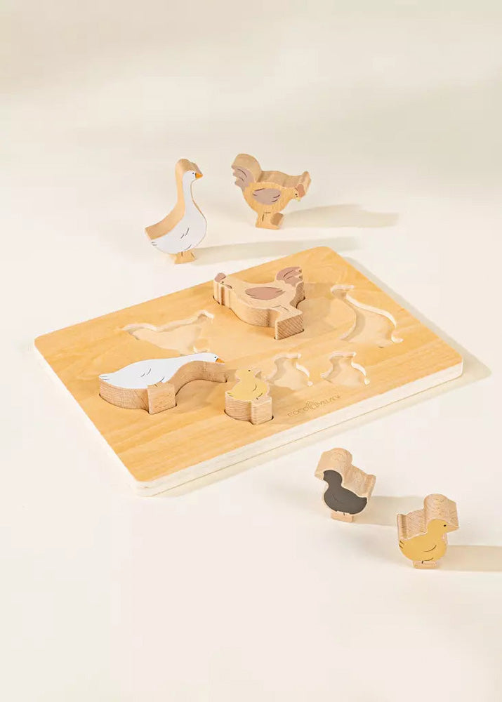 Coco Village Set of 6 Barnyard animals on Wooden Plate