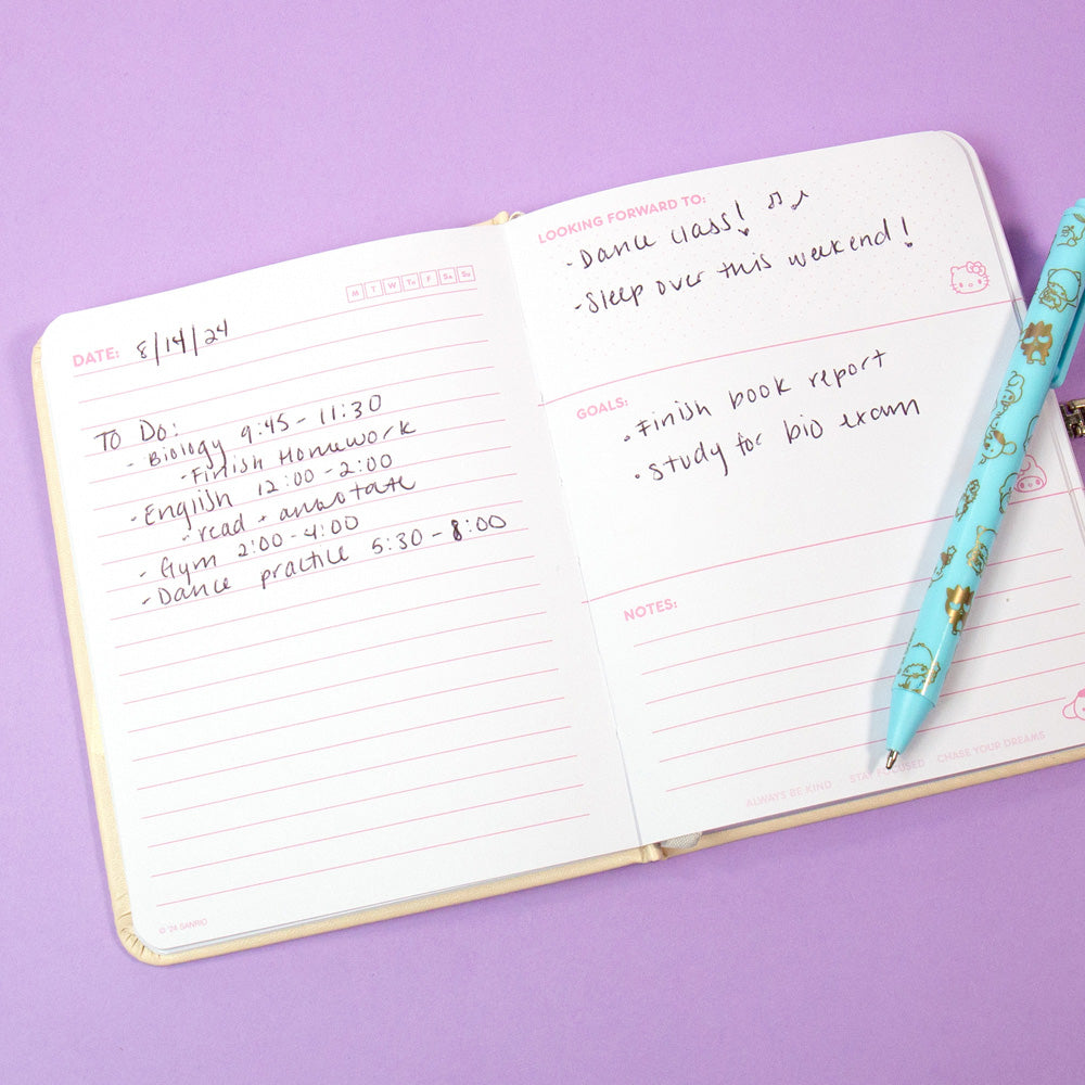 Hello Kitty Kawaii Magnetic Journal