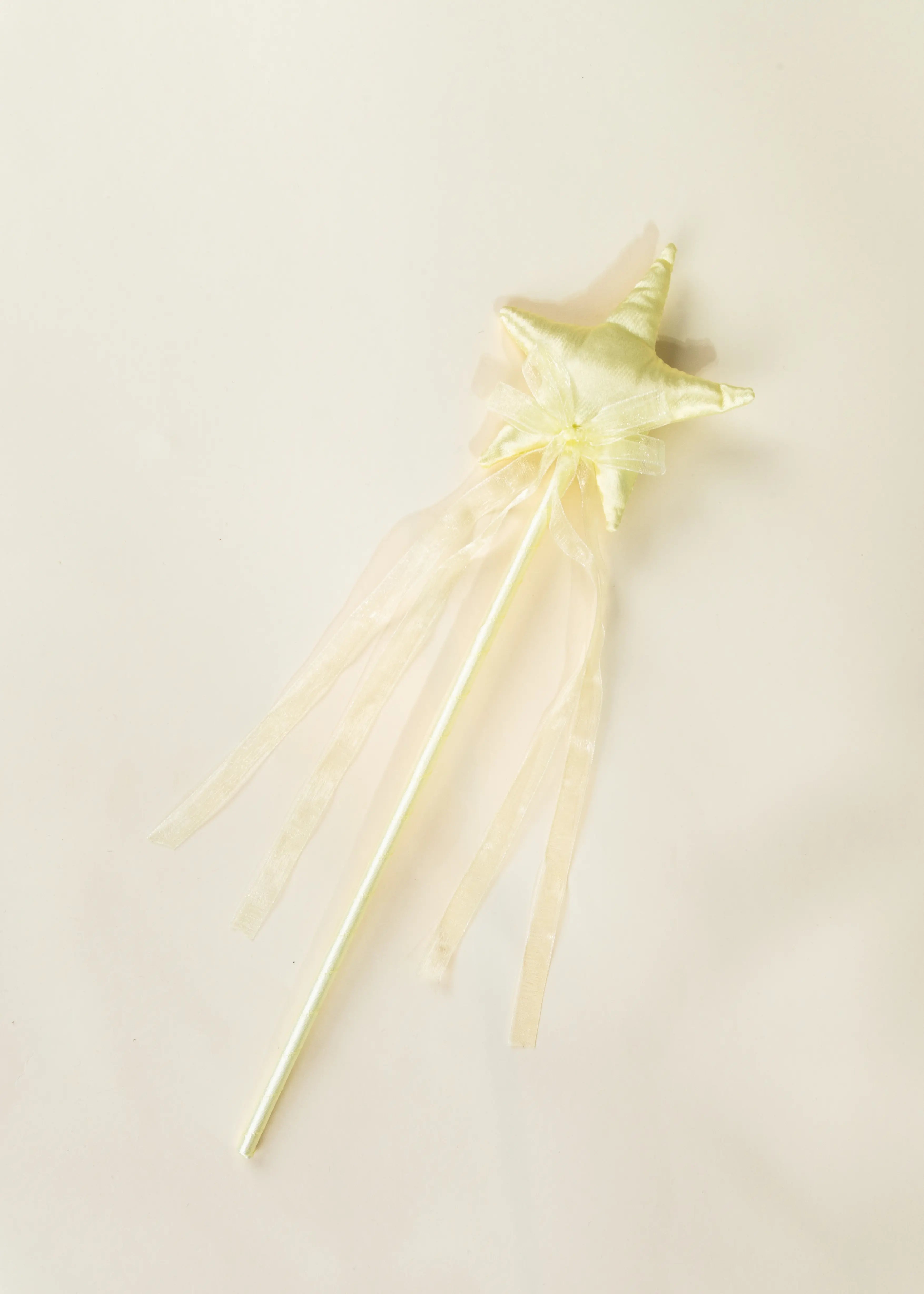 Coco Village Gelato Star  Wand with Ribbon