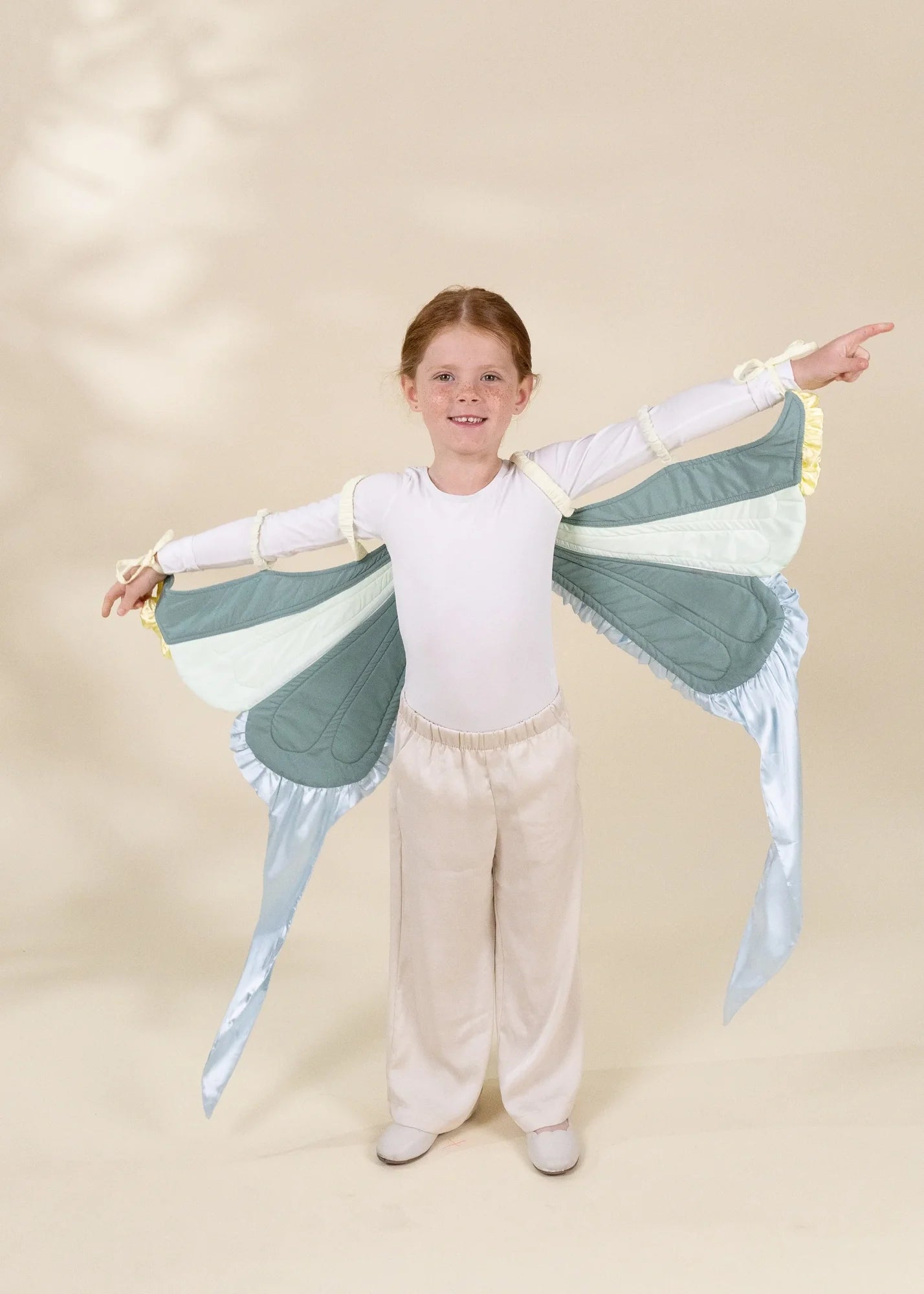 253008__02_Role_Play_Dress-Up_Quilted_Wings_Cape_Default_Title