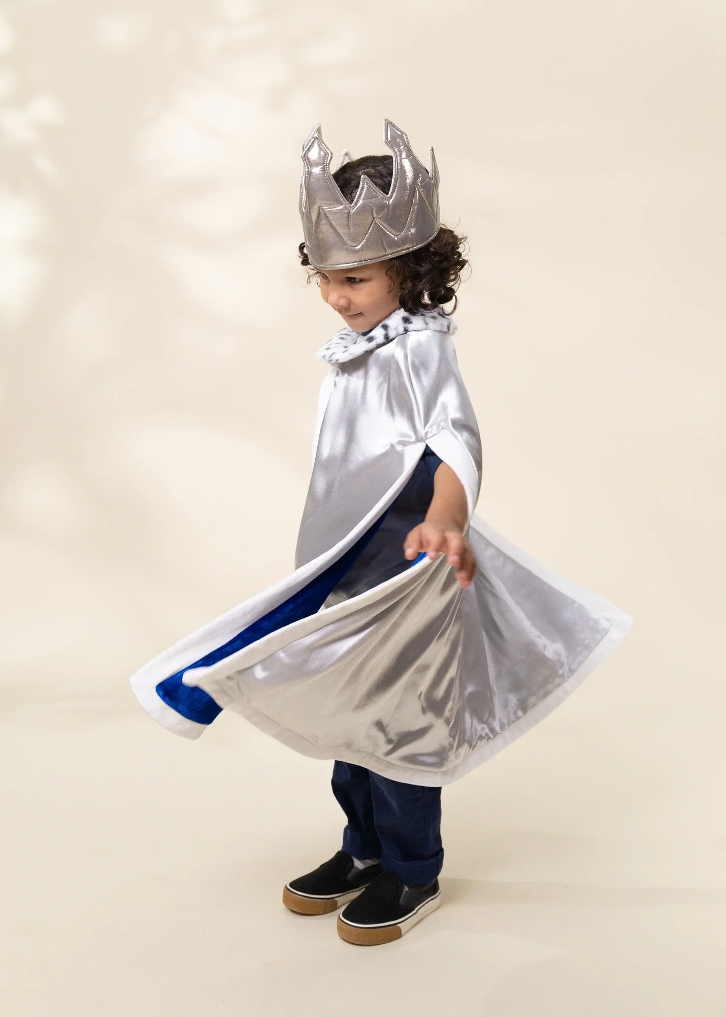 253016__05_Role_Play_Dress-Up_King_Cape_with_Crown_Default_Title