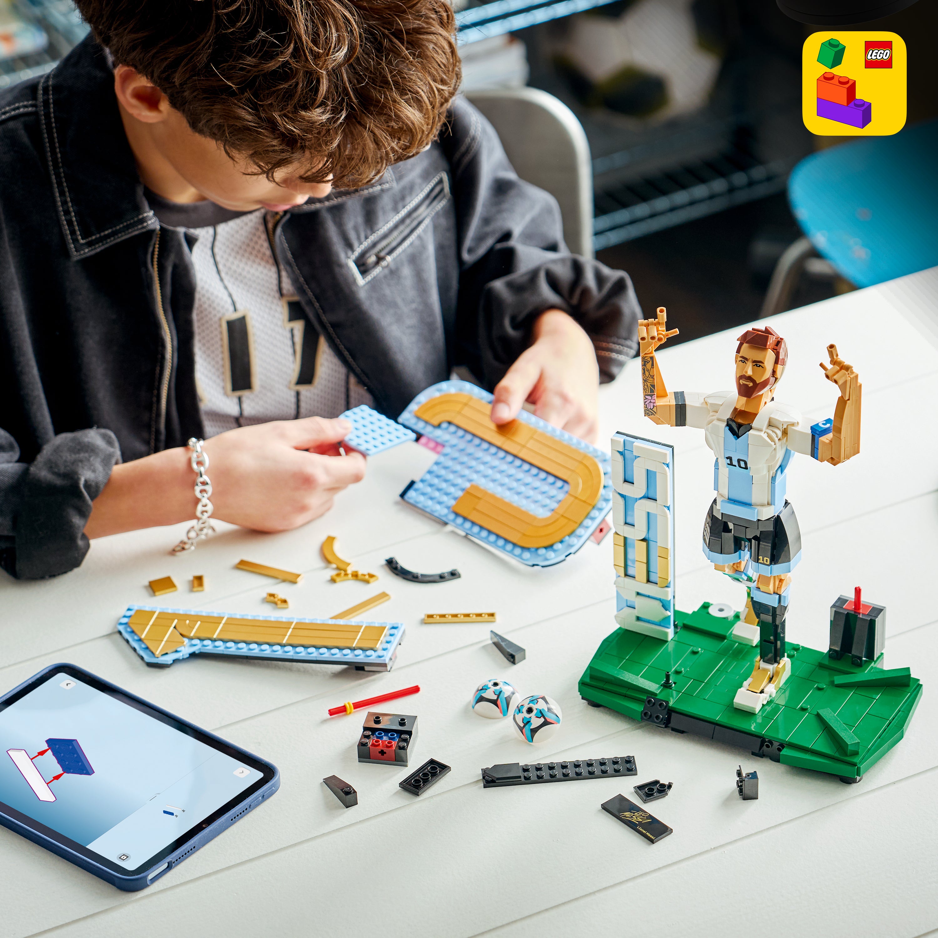 LEGO Editions Lionel Messi – Soccer Legend 43015