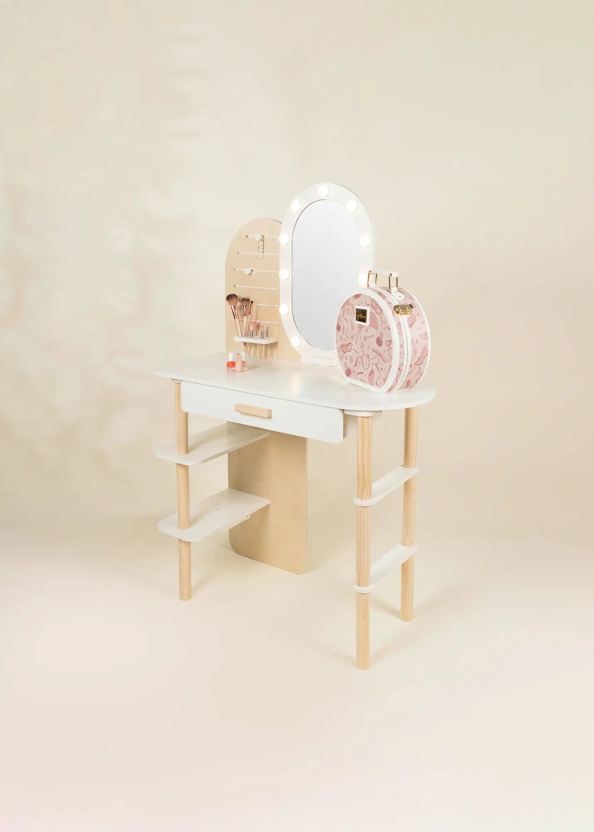 255137__02_Large_Wooden_Vanity_Station_Lighted_MirrorShelves_Default_Title