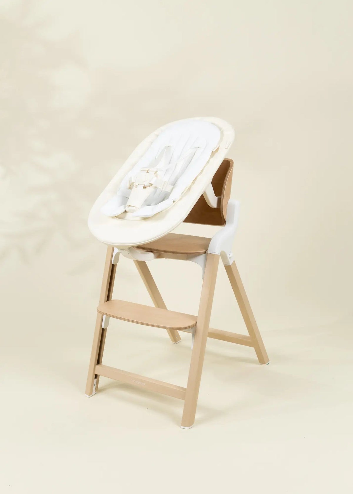 255851__04_3-in-1_Evolving_Coco_Chair_Foam_White_Oak