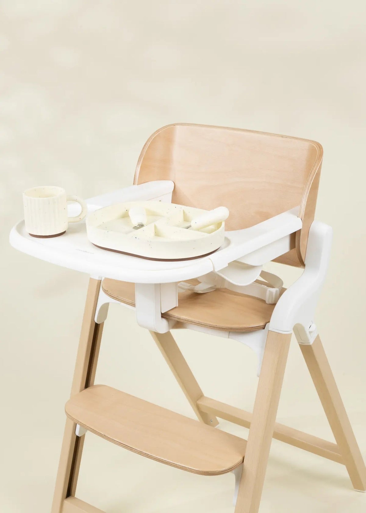255851__06_3-in-1_Evolving_Coco_Chair_Foam_White_Oak