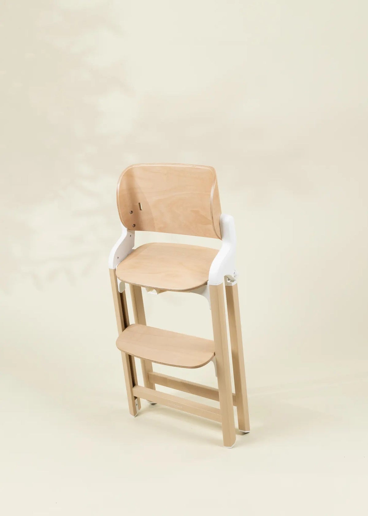 255851__09_3-in-1_Evolving_Coco_Chair_Foam_White_Oak