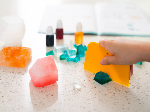 KiwiCo-Crystal Ombre Soap Making