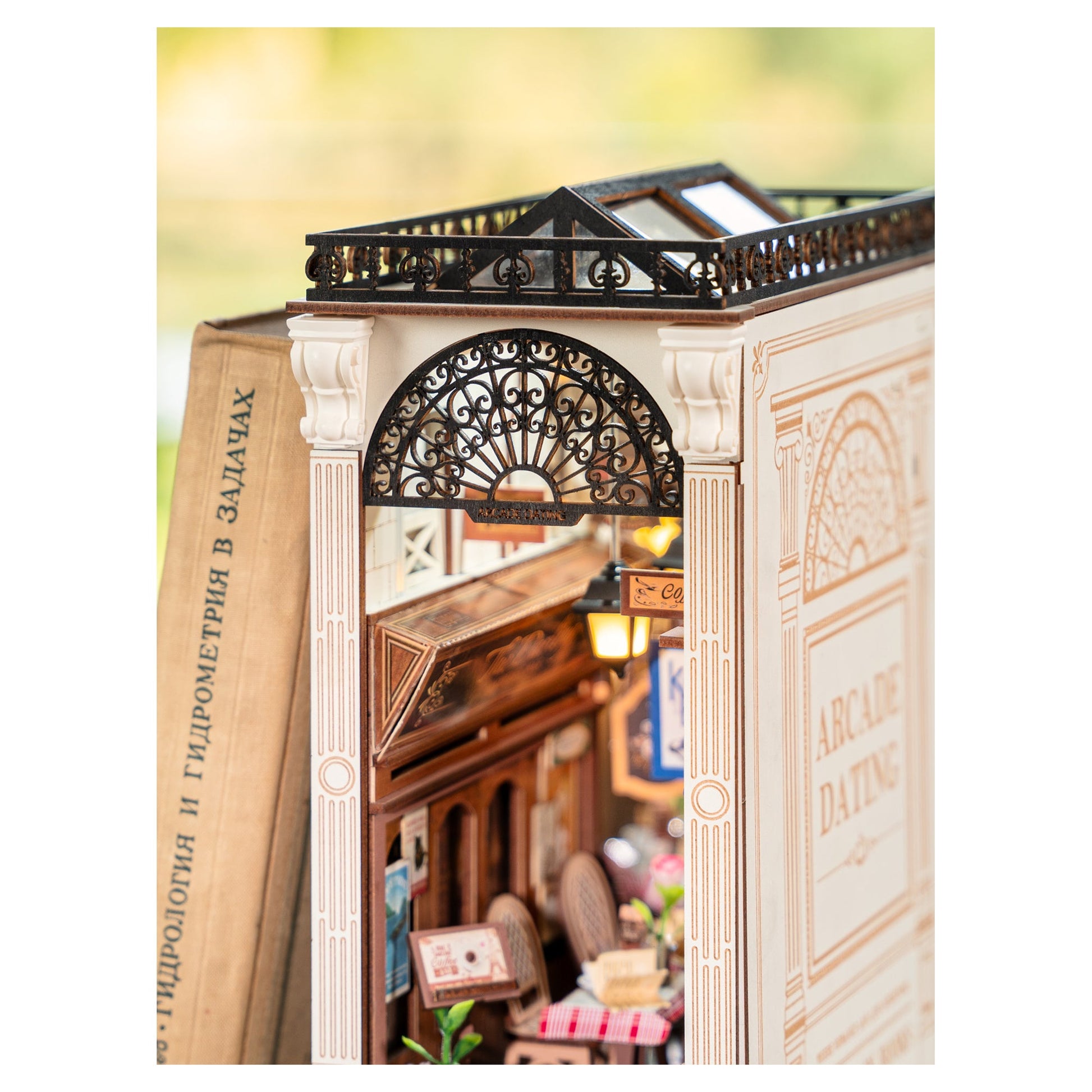 Arcade Dating - Mastermind Toys___248354