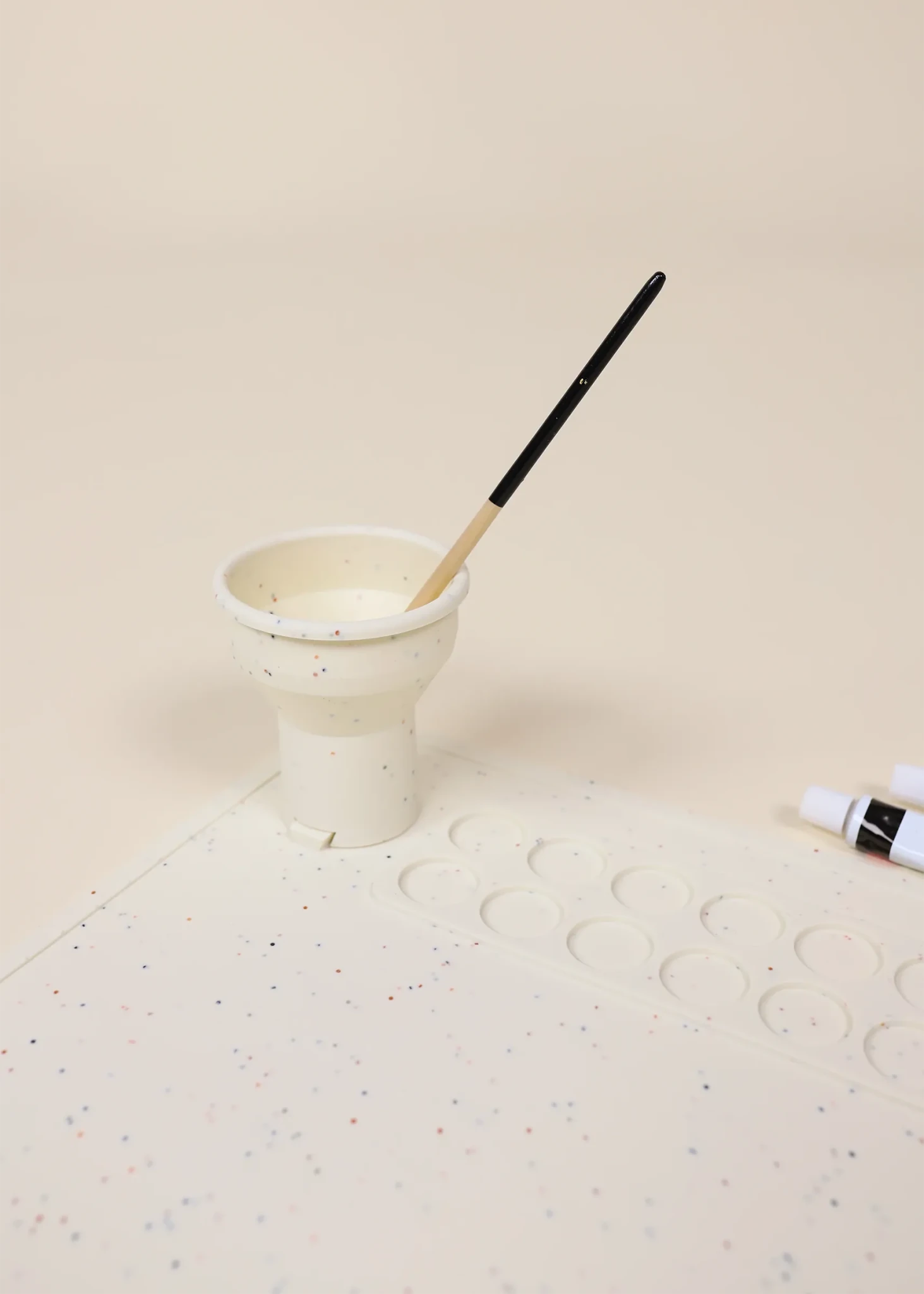 Art Painting Silicone Placemat - Foam - Mastermind Toys___244398