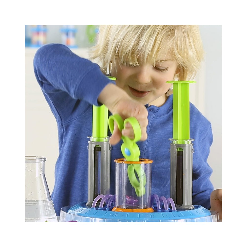 Beaker Creatures Liquid Reactor Super Lab - Mastermind Toys___228705