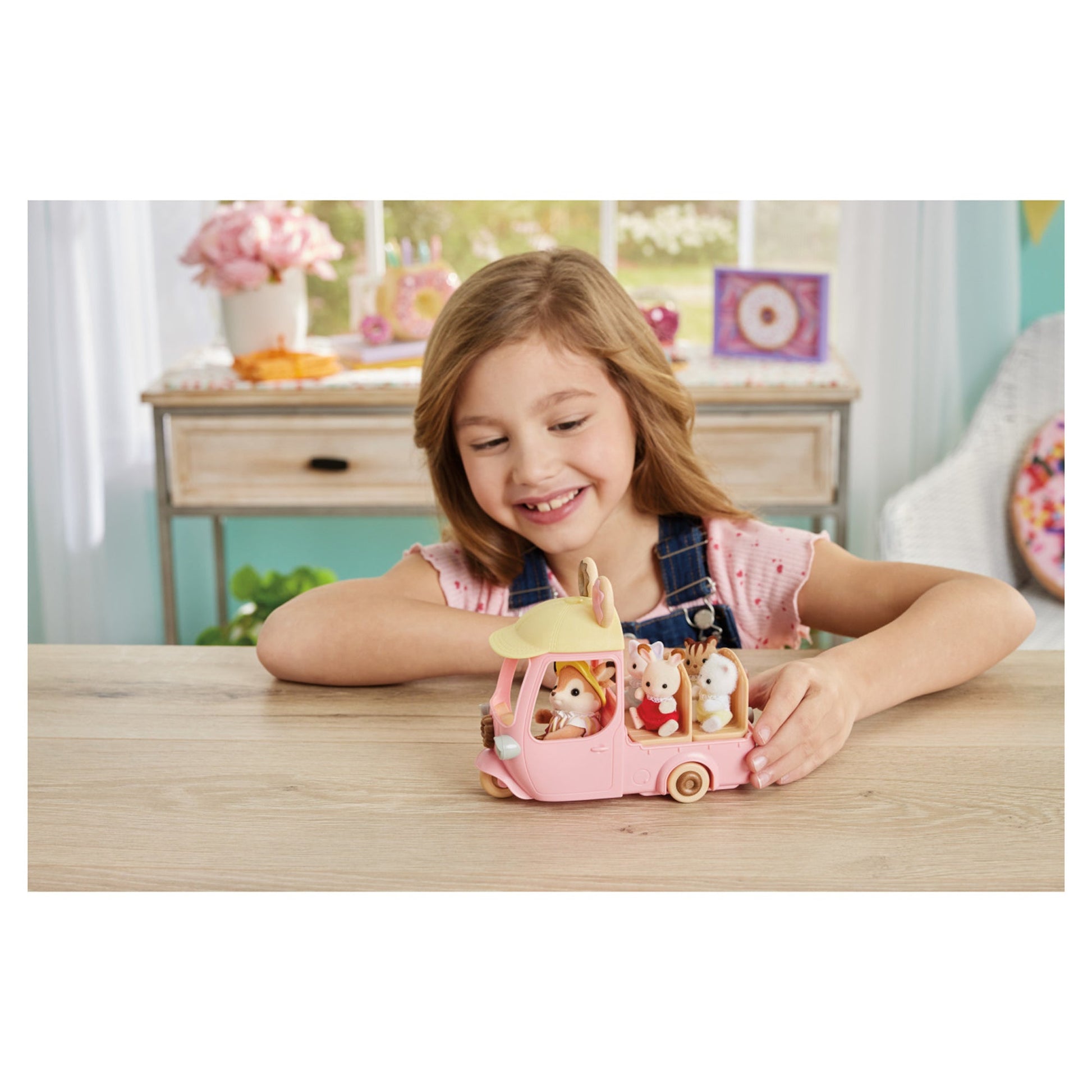 Calico Critters Dip Dip Donuts Wagon - Mastermind Toys___249231