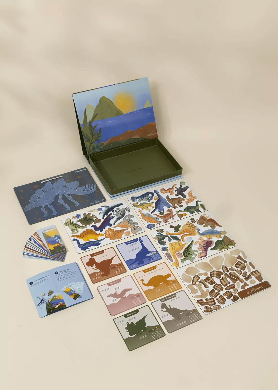 Coco Village Interactive & Magnetic Encyclopedia–Dinosaur Discovery (French Version) - Mastermind Toys___247685
