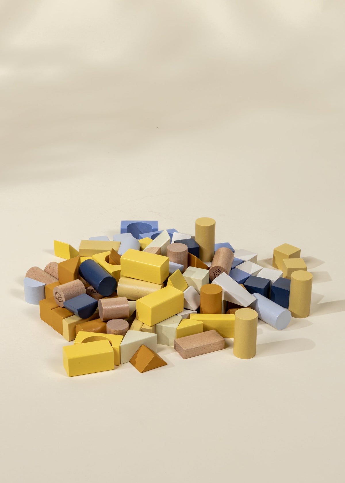 Coconstuction Blocks Coco Village Wooden Construction Blocks Set - 100pcs – Mastermind Toys