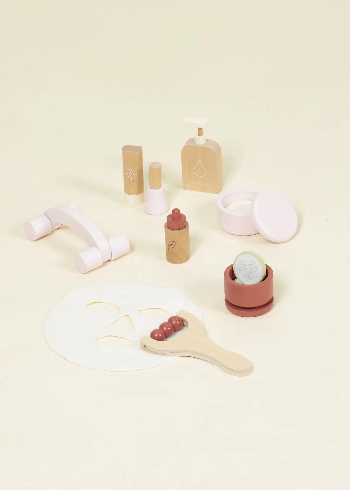 Coco Village Wooden Spa Playset - Mastermind Toys___255837