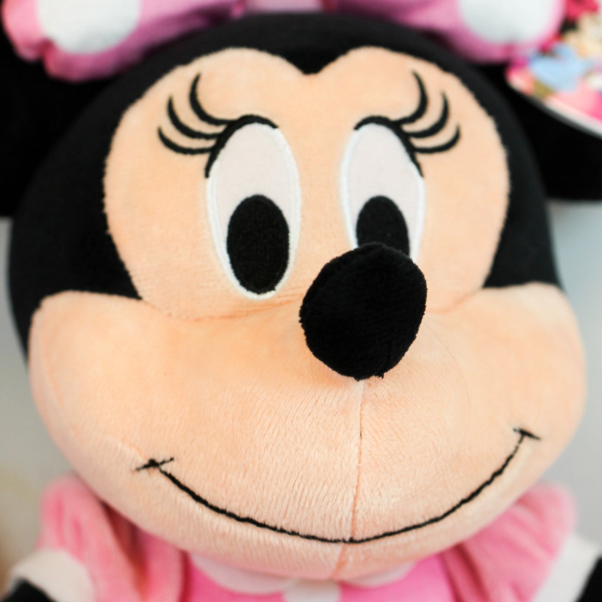 Disney Medium Minnie Plush - Mastermind Toys___246092