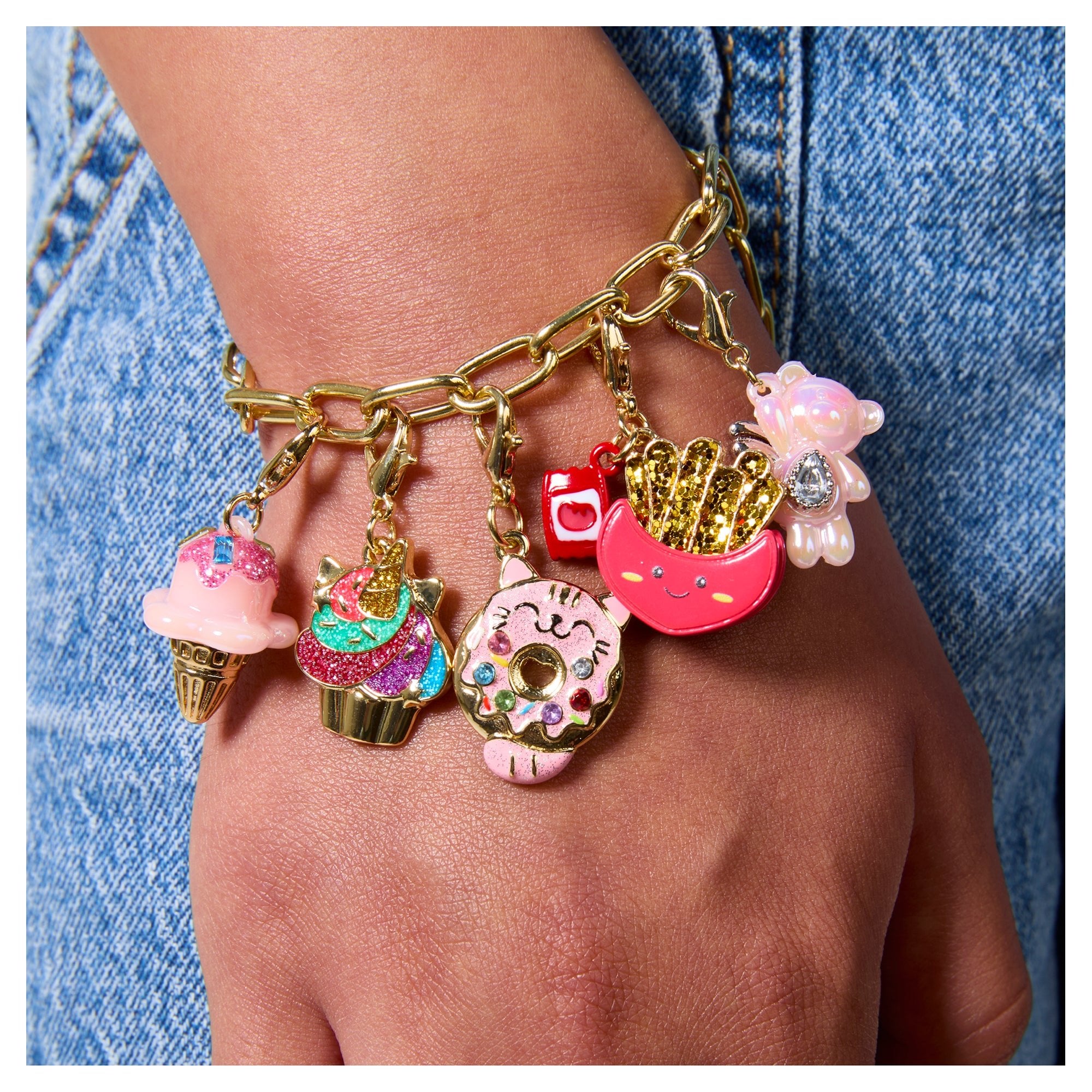 FAO Kitty Donut Charm - Mastermind Toys___248602