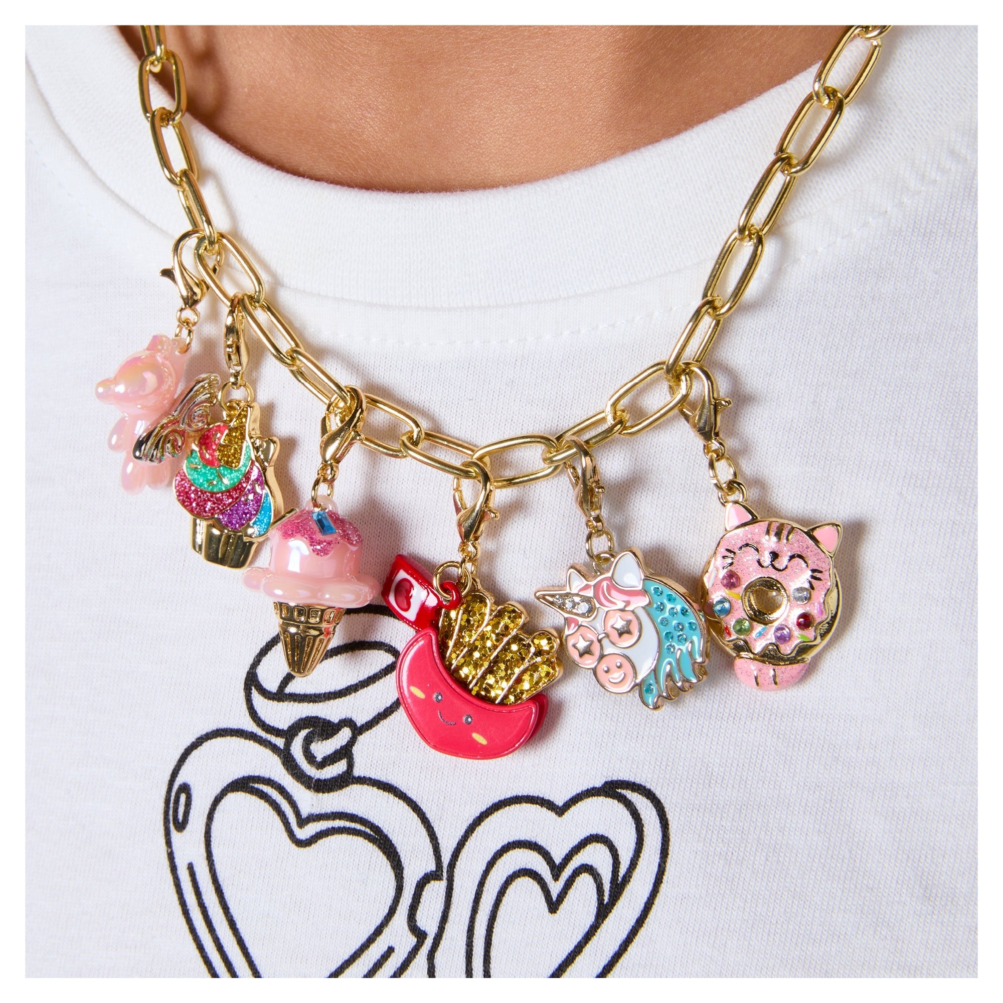 FAO Unicorn Charm - Mastermind Toys___248585