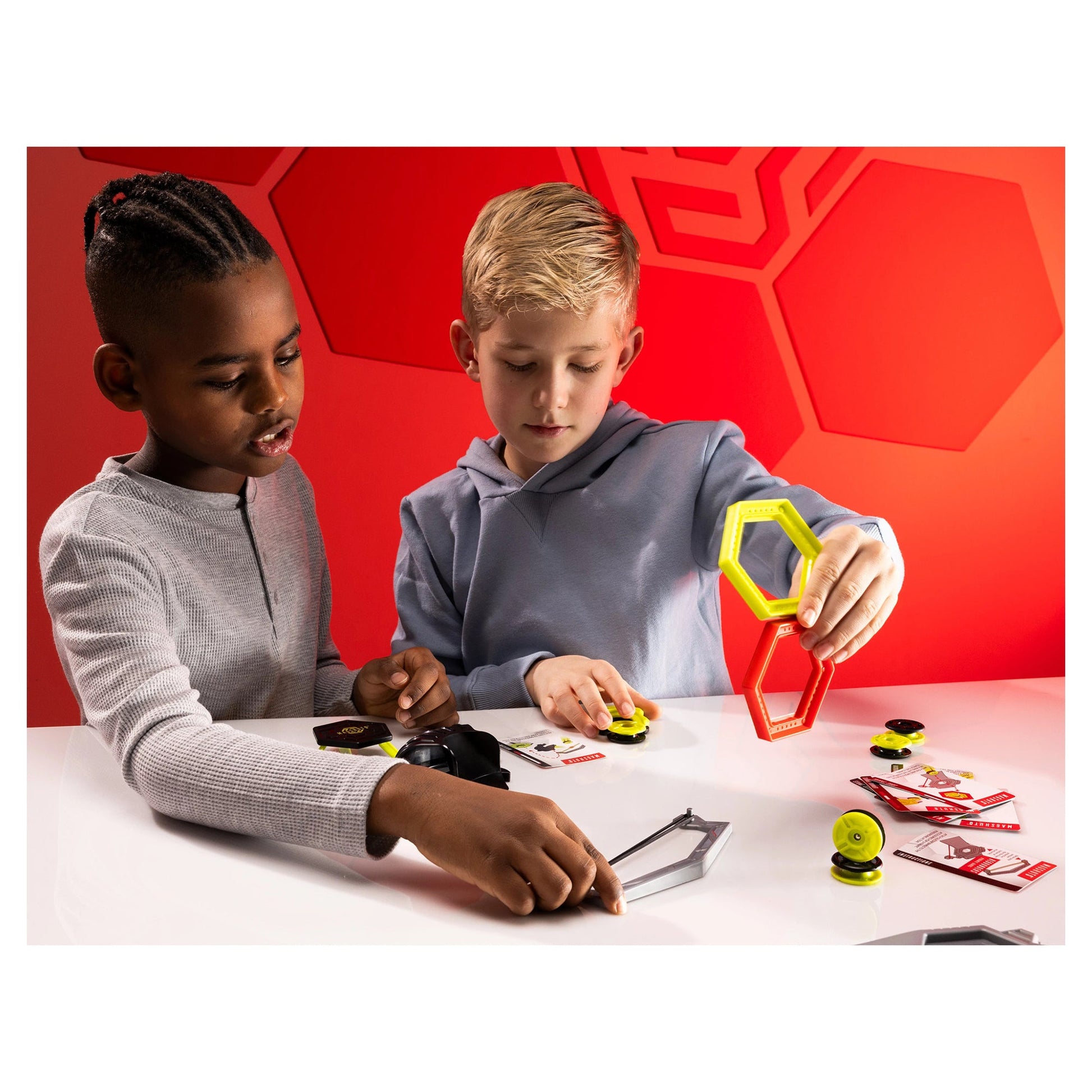 Fat Brain Toys Magshuto Stunt Park, set da gioco con Fat Brain Toys Magshuto Stunt Park, set da gioco con