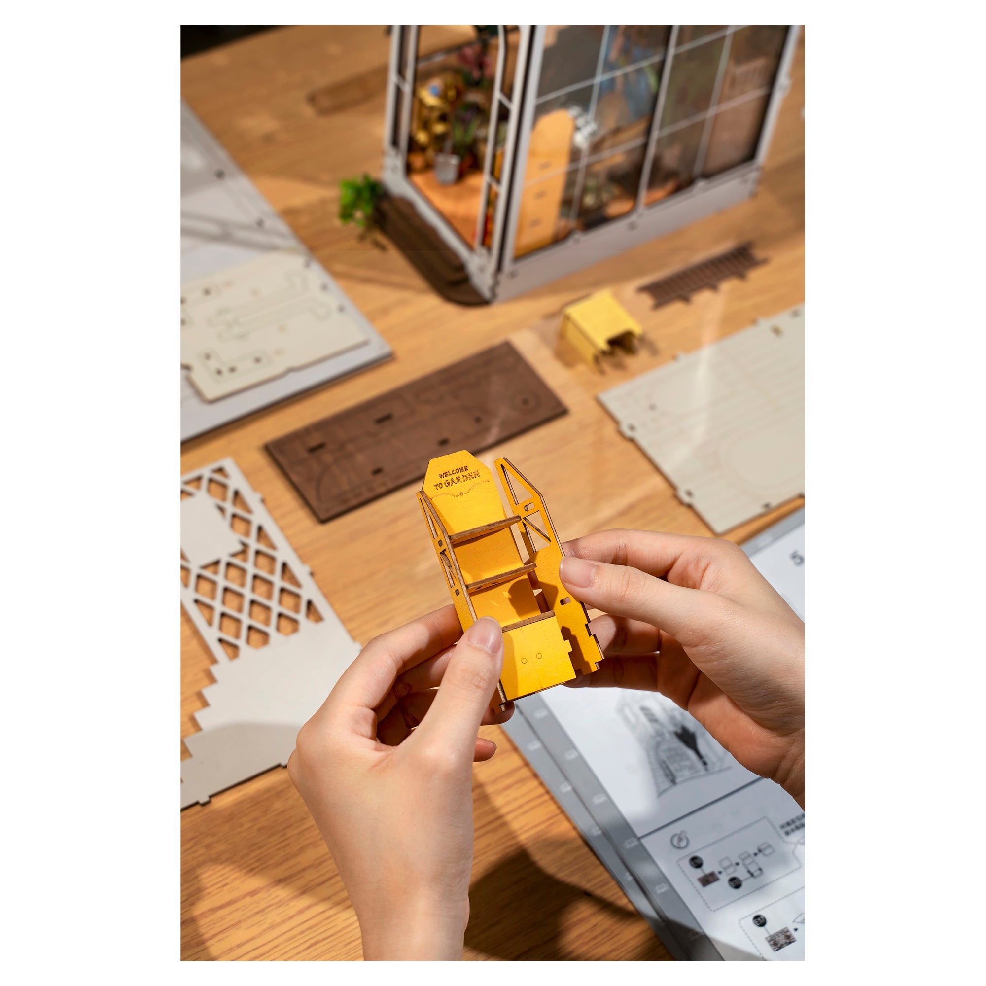 Garden House - Mastermind Toys___248351