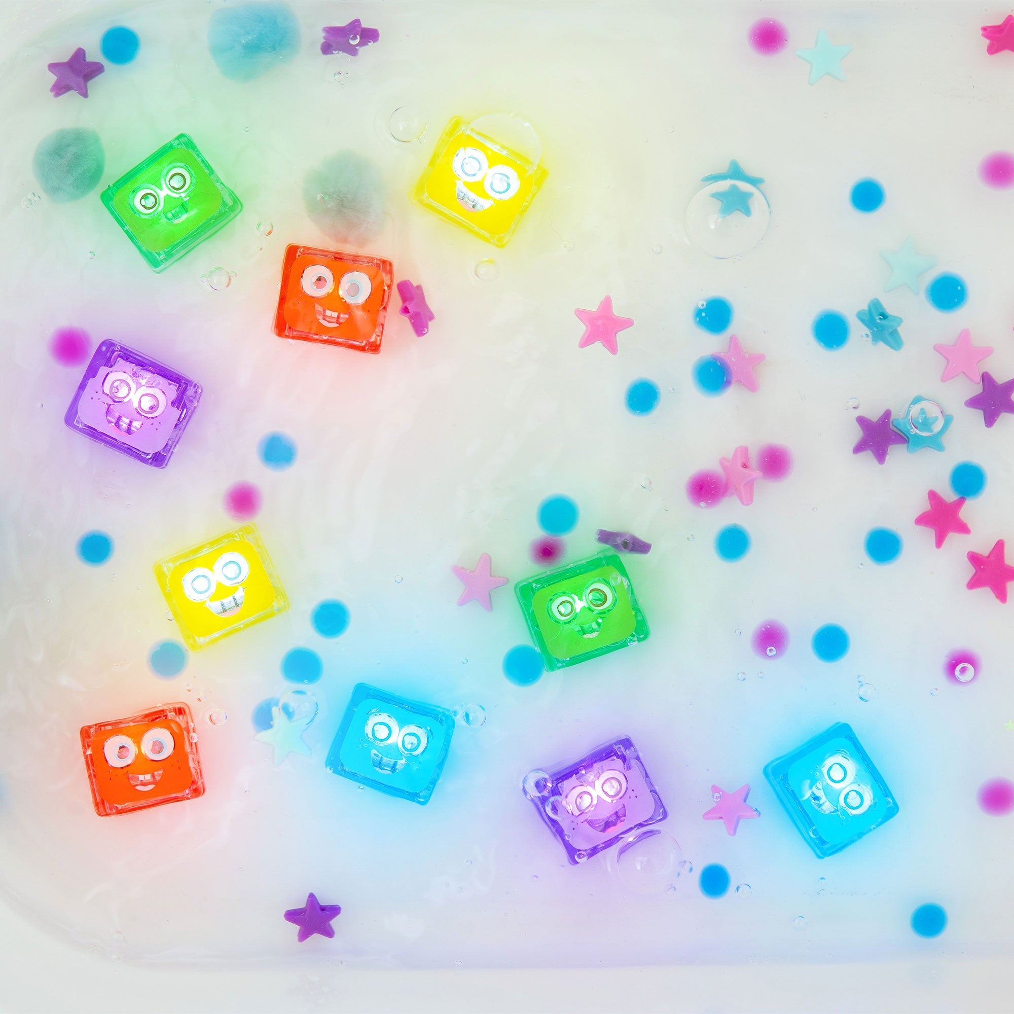 Glo Pals - Light Up Cubes 4pk - Sammy - Red - Mastermind Toys___255571