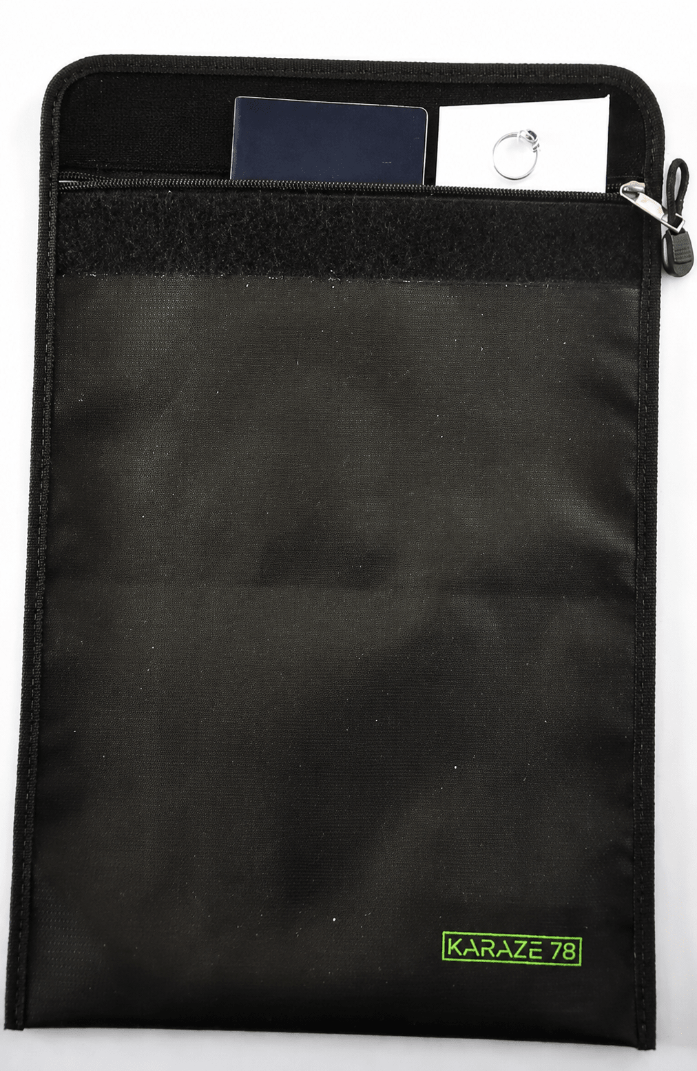 Karaze 78 Black File Bag - Mastermind Toys___255213