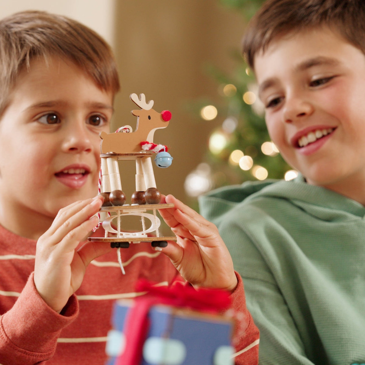 KiwiCo Mechanical Ornaments Advent Calendar - Mastermind Toys___257169