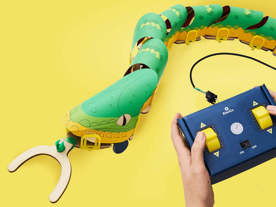 KiwiCo-Remote-Controlled Snake Robot - Mastermind Toys___256412