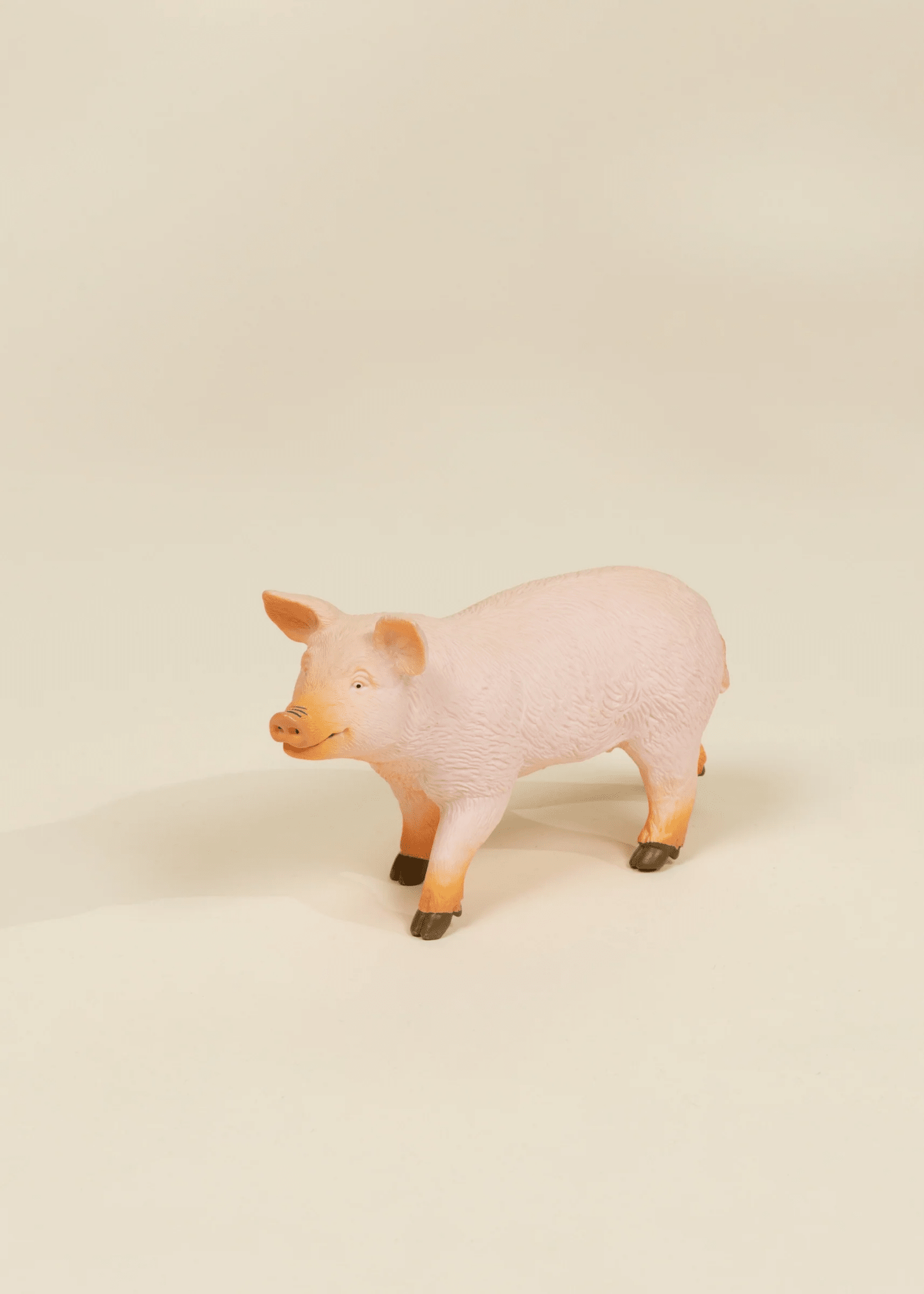 Large Farm Animal Play Figurine – Pig - Mastermind Toys___250076