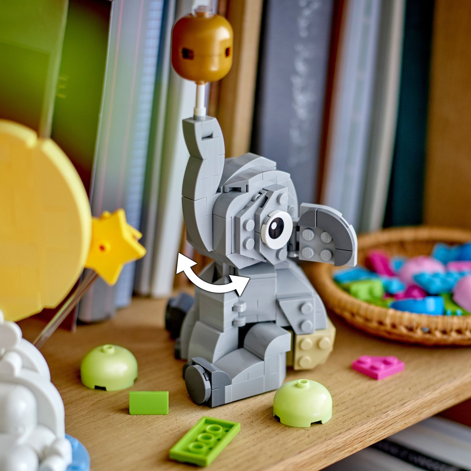 LEGO Baby Elephant in the Sky Building Set 40814 - Mastermind Toys___253802