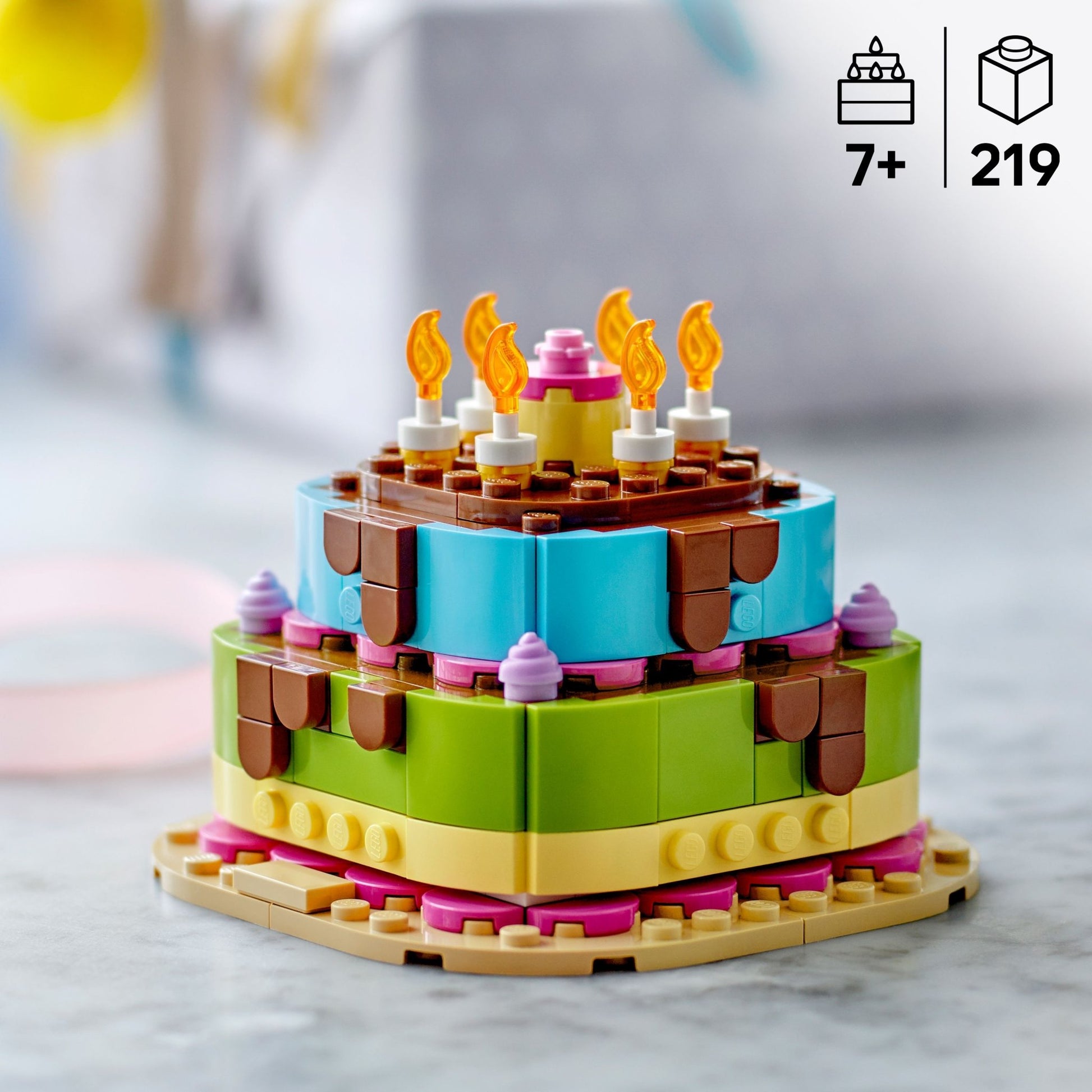 LEGO Birthday Party Cake Craft for Kids 40815 - Mastermind Toys___253803