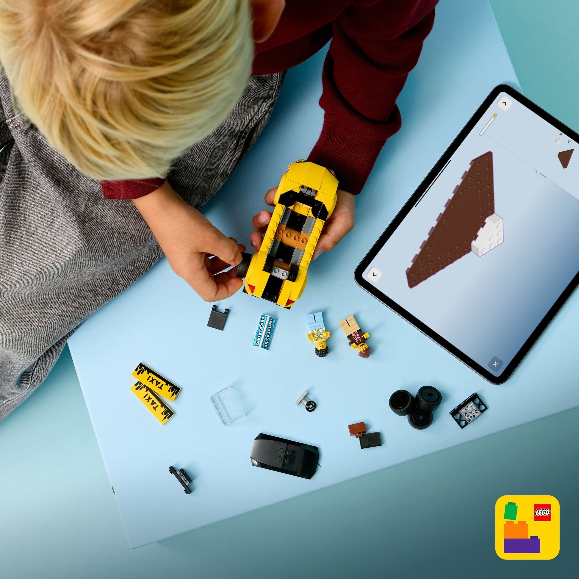 LEGO® City Yellow Taxi 60487 - Mastermind Toys___249538