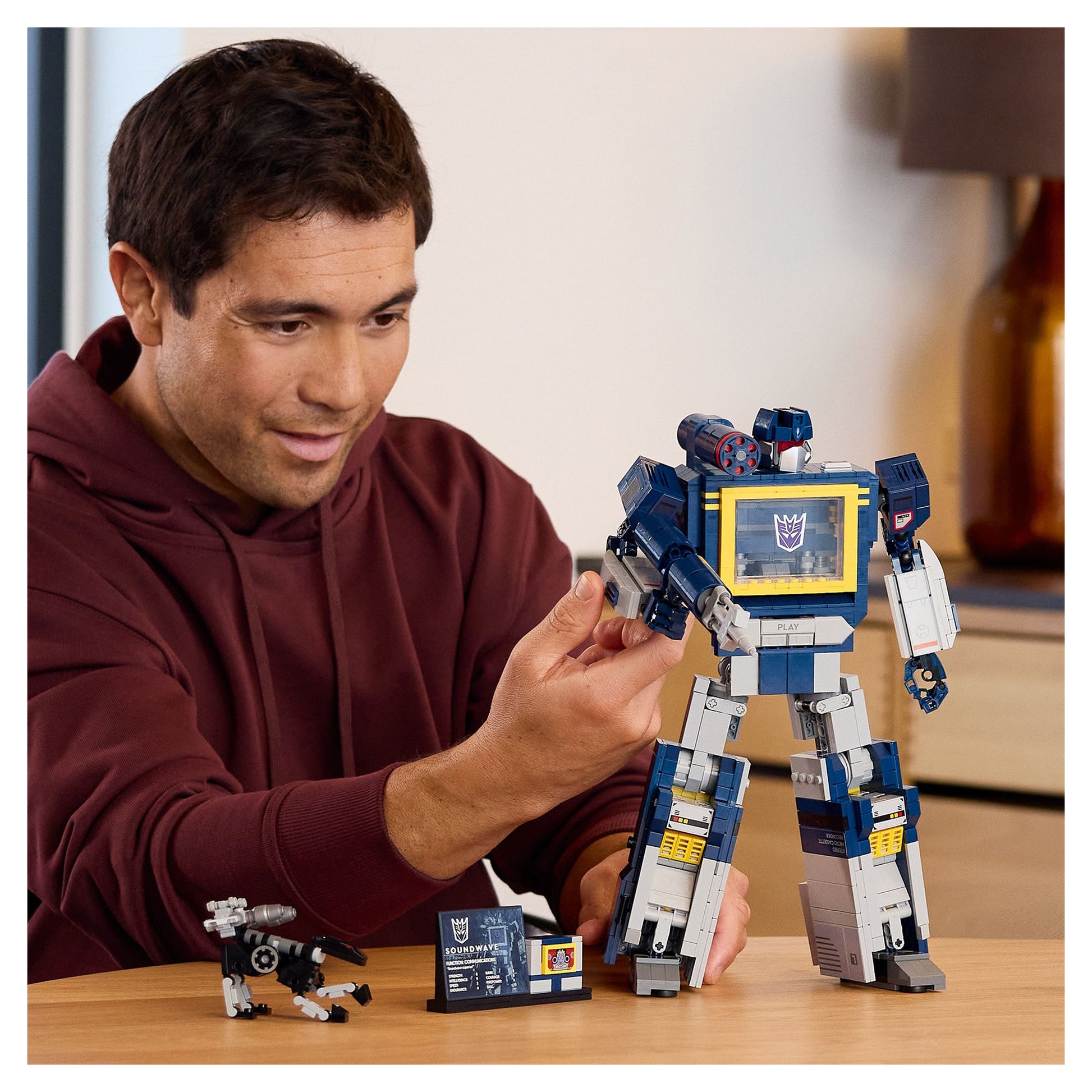 LEGO® Icons Transformers: Soundwave 10358 - Mastermind Toys___249195