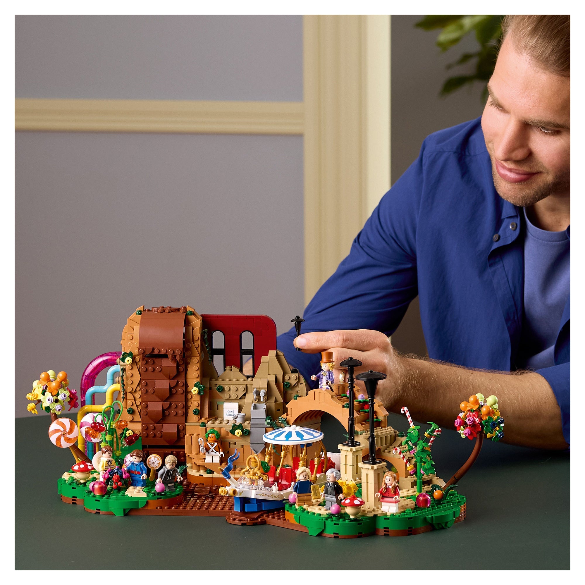 LEGO® Ideas Willy Wonka & the Chocolate Factory 21360 - Mastermind Toys___249455