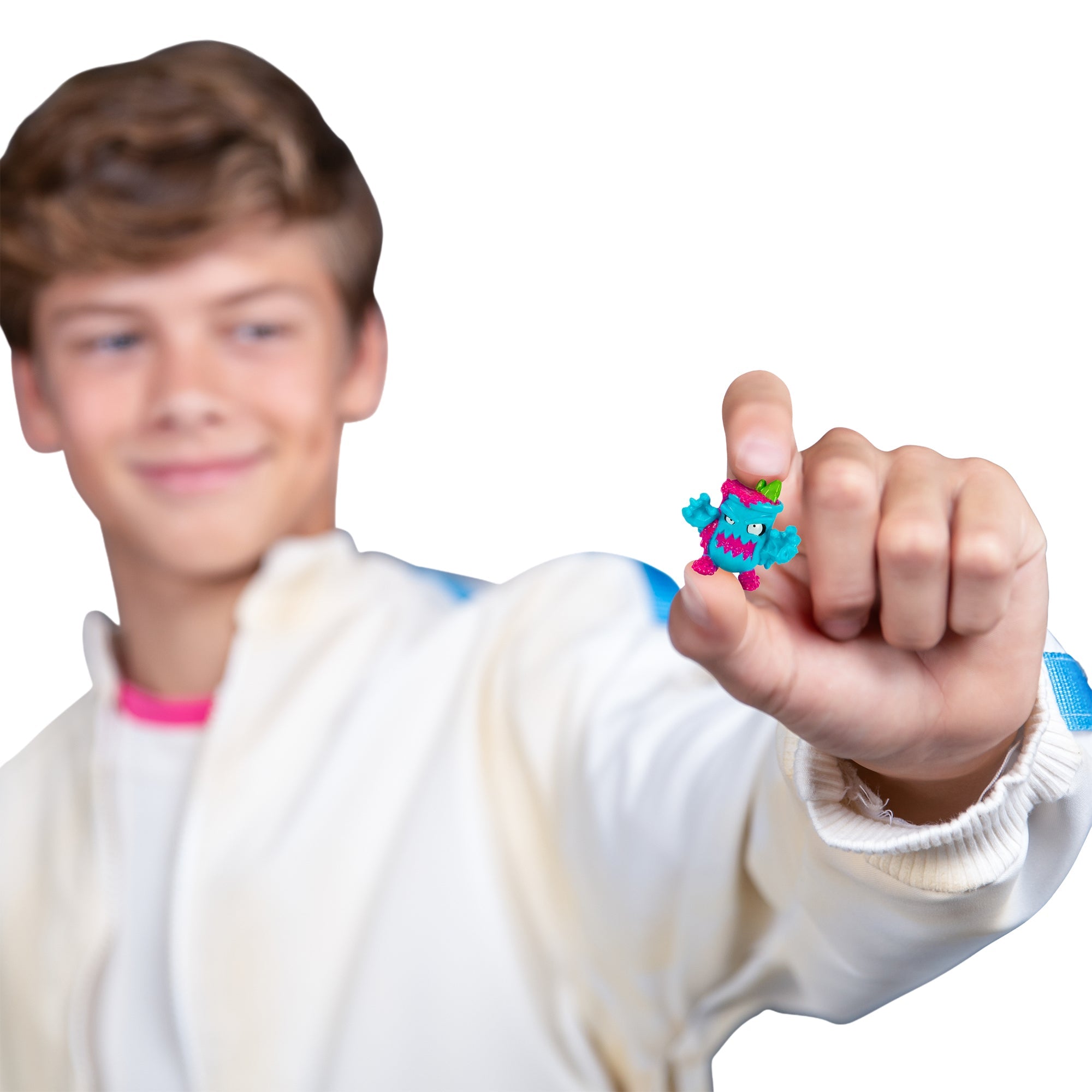 MrBeast Lab Swarms Mega Lab 12Pk Ast 3 - Mastermind Toys___241111