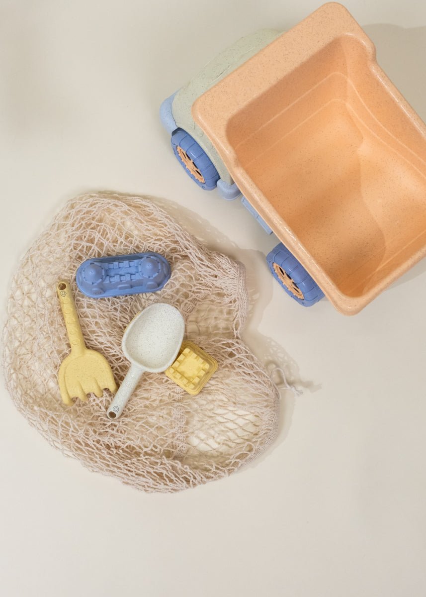 Oversized 5 - Piece Wheat Straw Sand Toy Set – Dump Truck & Accessories - Mastermind Toys___249991