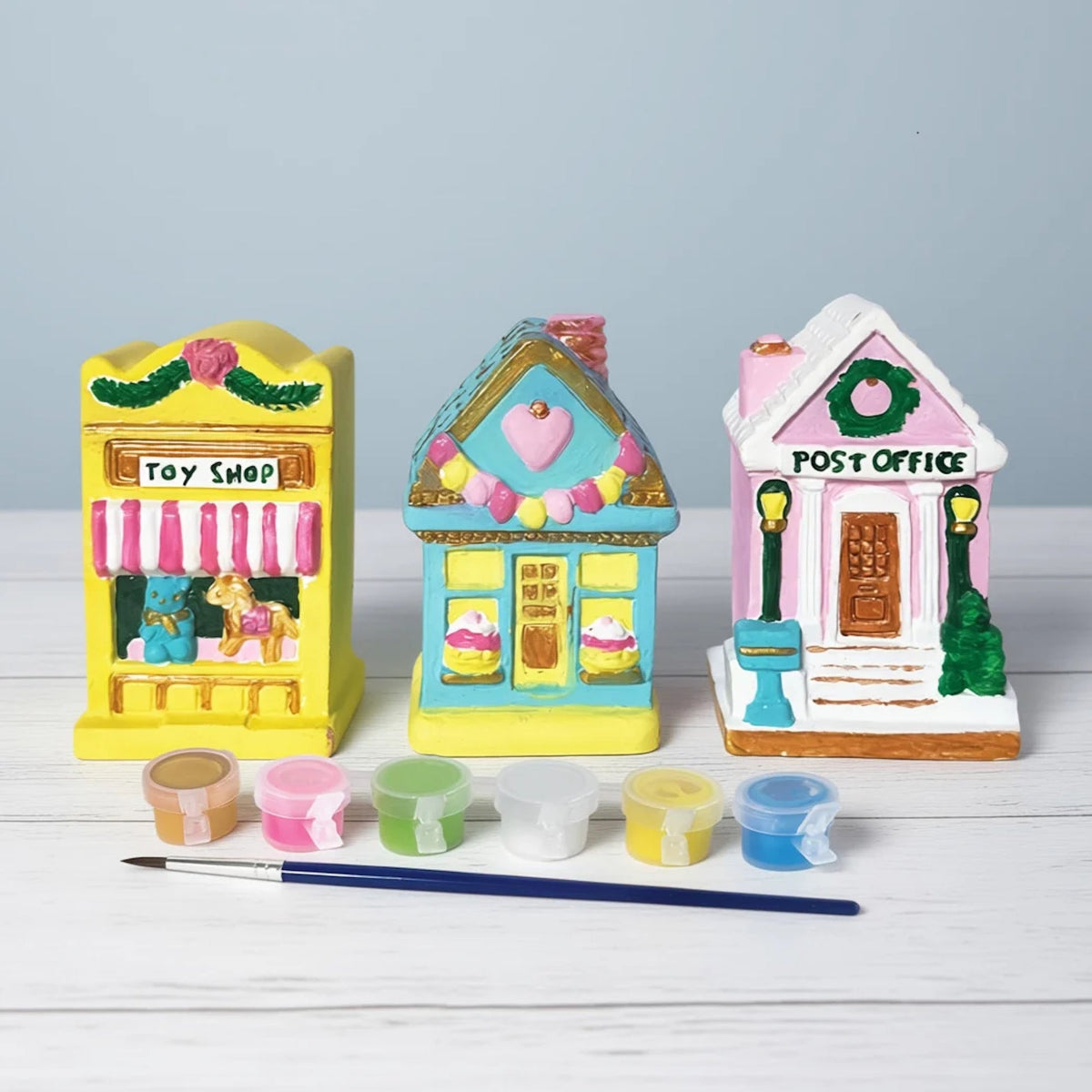 Paint your Own Holiday Village - Mastermind Toys___256081