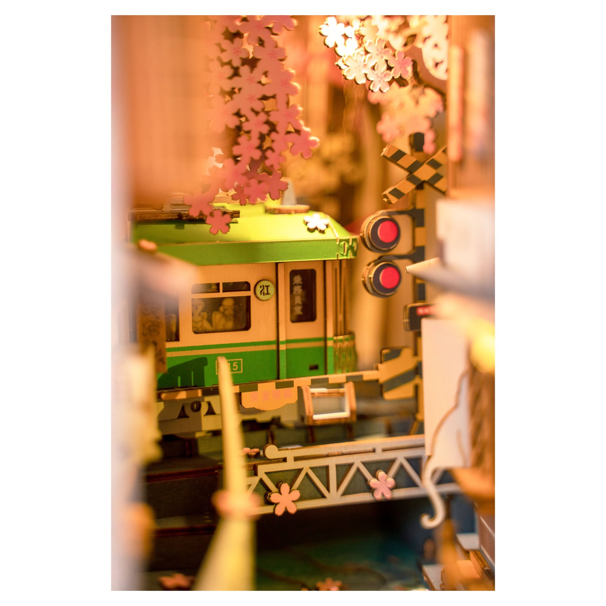 Sakura Tram - Mastermind Toys___248349