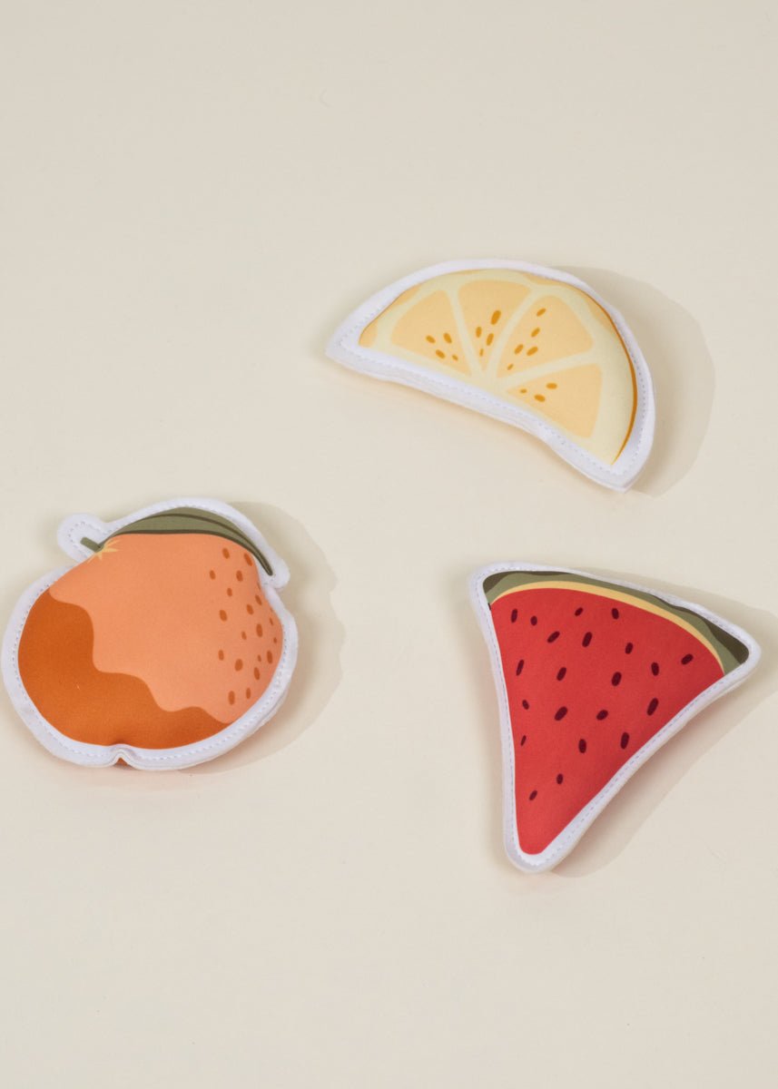 Set of 3 Neoprene Diving Figures – Summer Fruits - Mastermind Toys___250252