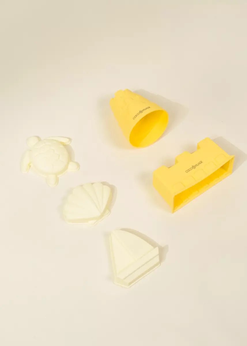 Set of 5 Silicone Sand Moulds For The Beach - Ocean - Mastermind Toys___245658