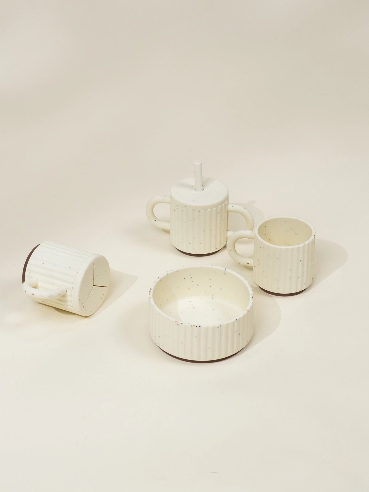 Silicone Toddler Bowl – Pottery Collection - Mastermind Toys___249904