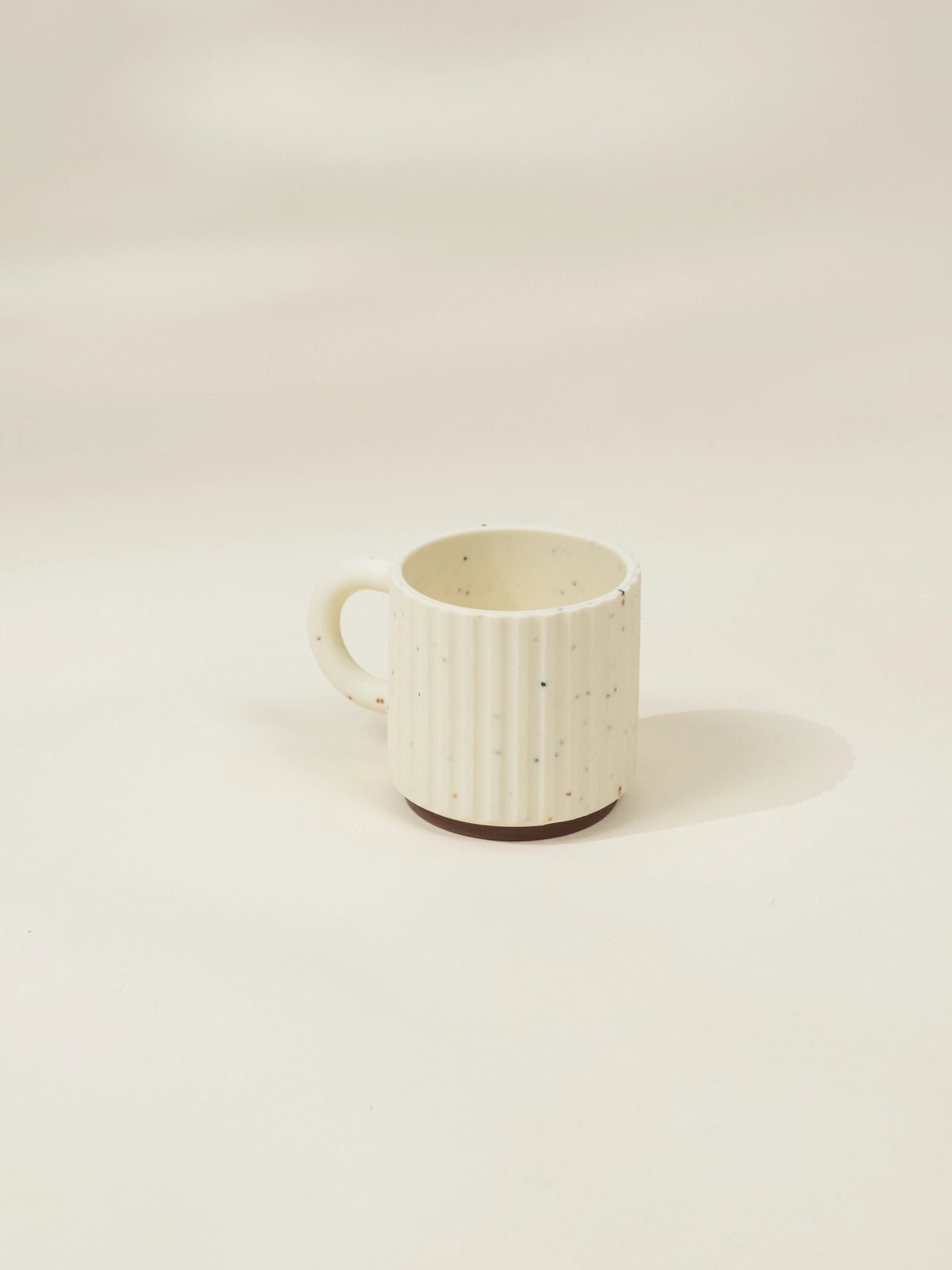 Silicone Toddler Drinking Cup Handle–Pottery Coll - Mastermind Toys___249909