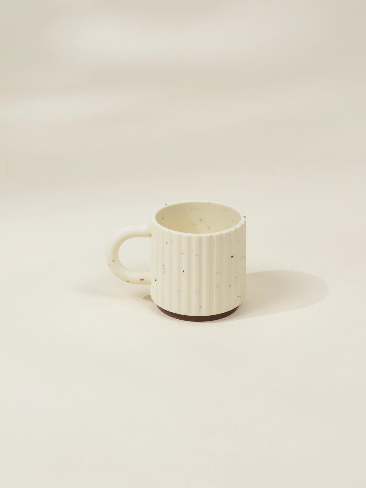 Silicone Toddler Drinking Cup Handle–Pottery Coll - Mastermind Toys___249909